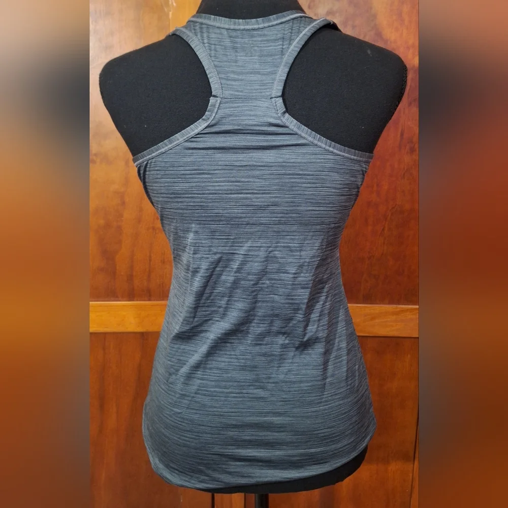 ATHLETA women's dark gray tank top. Size XS - Picture 4 of 6